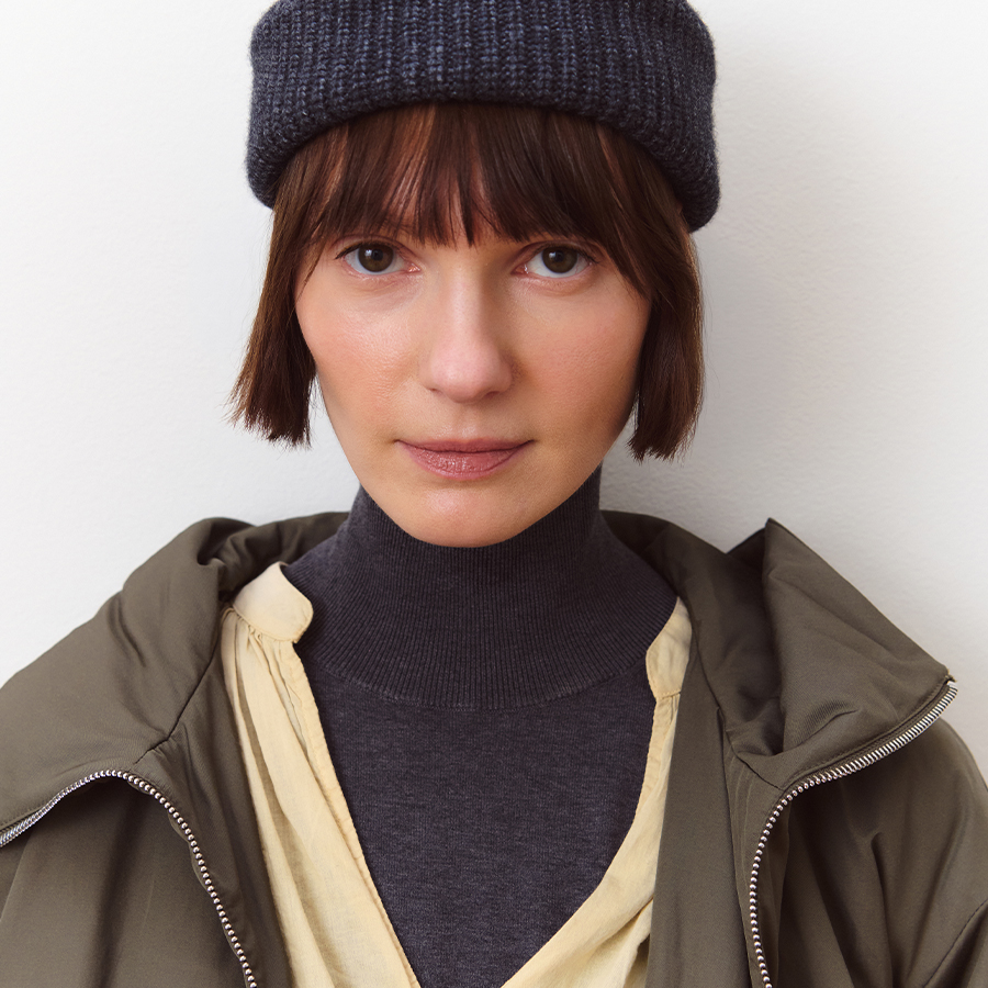Rollkragenpullover mit Rippstrickdetails