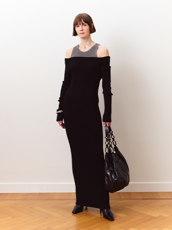 Off-Shoulder-Etuikleid